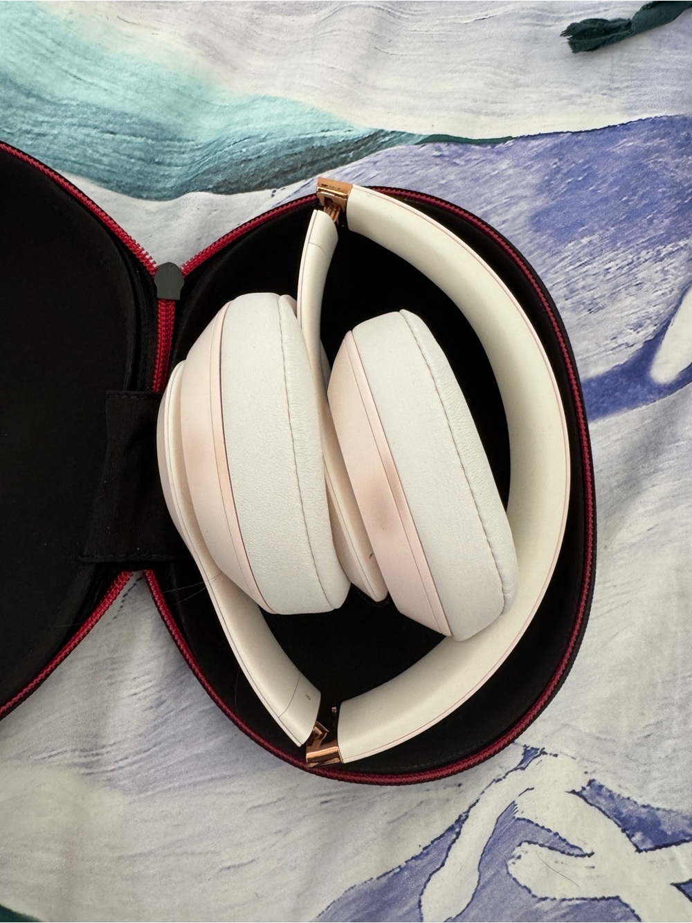 Beats by Dre Over-Ear Headphones in White and Rose Gold Trim